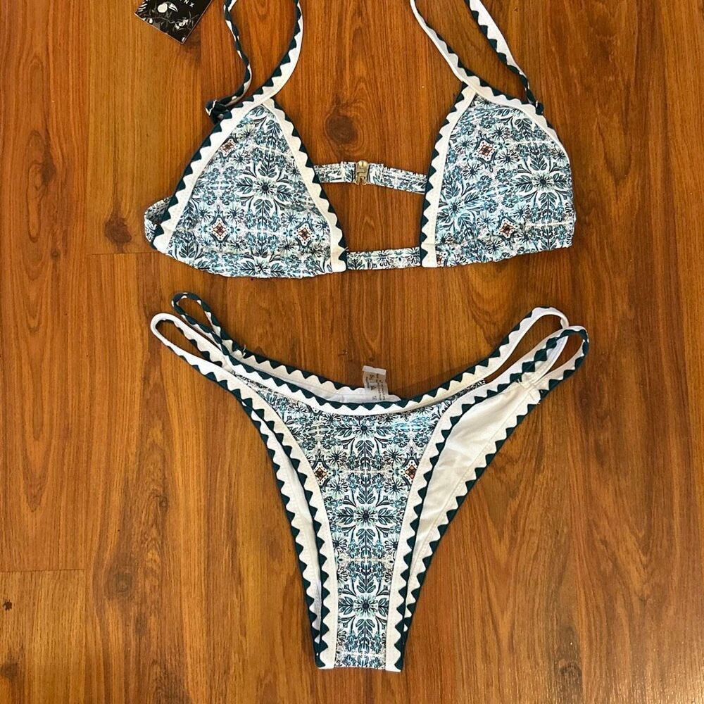 Bikinx blue and white floral high cut Brazilian bottom bikini size M